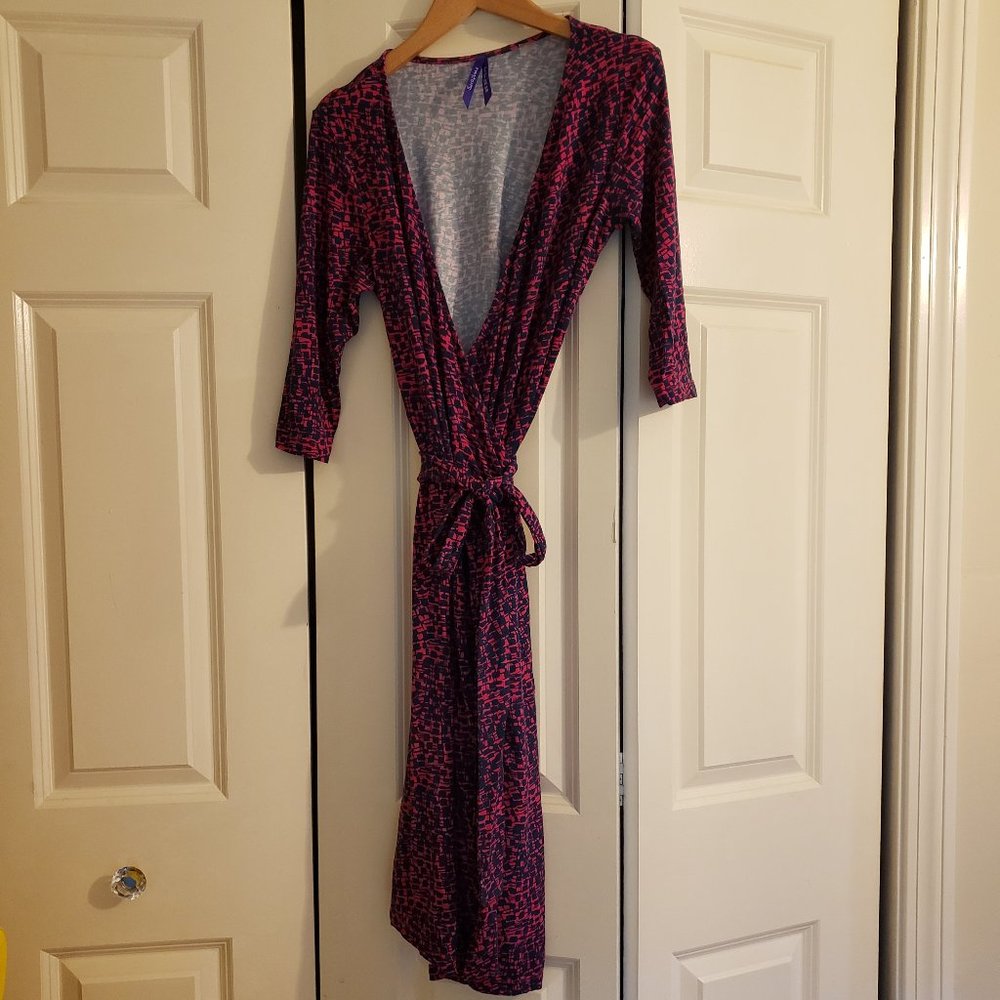 Seraphine Geometric Pattern Maternity Wrap Dress